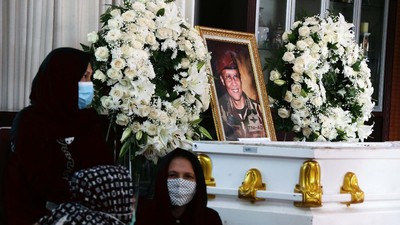 Suasana di Rumah Duka Almarhum Pramono Edhie Wibowo