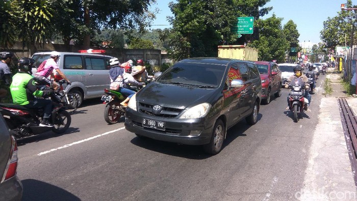 Volume kendaraan di Bandung Barat meningkat sejak diberlakukan new normal