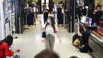 Warga Inggris Semringah Banget, Ada Apa?