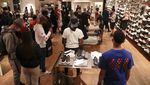 Warga Inggris Semringah Banget, Ada Apa?