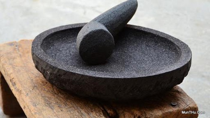 Serpihan Ulekan Batu Bukan Pemicu Batu Ginjal, Begini Penjelasan Dokter Urologi