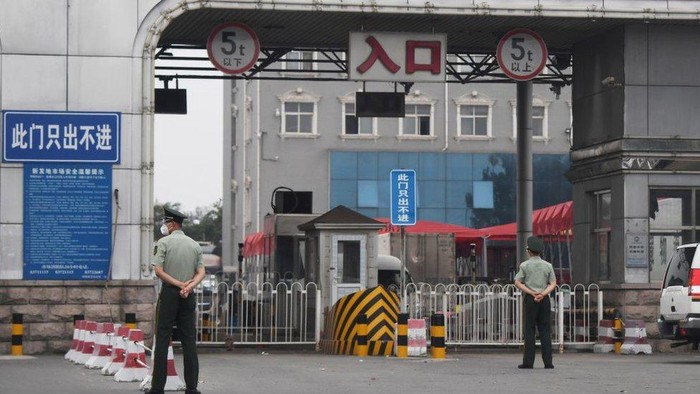 Covid-19: Beijing takutkan gelombang kedua setelah temukan kasus baru di pasar