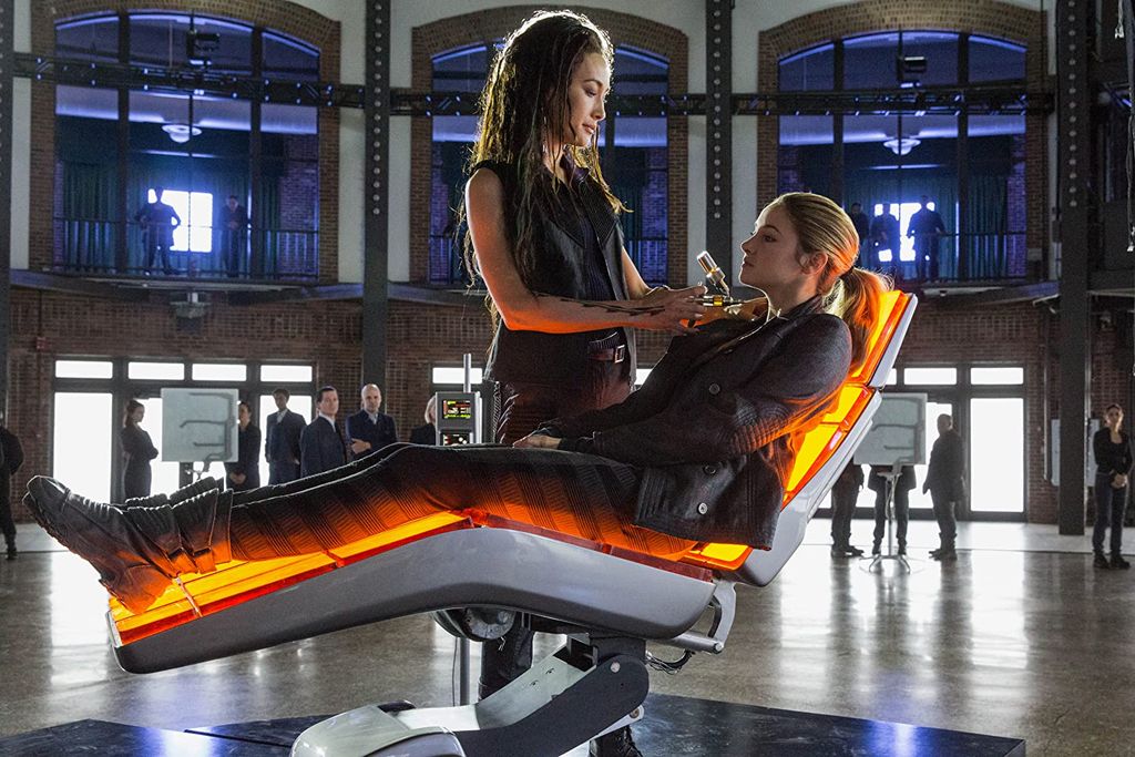 Film Divergent di Bioskop Trans TV Film Divergent di Bioskop Trans TV