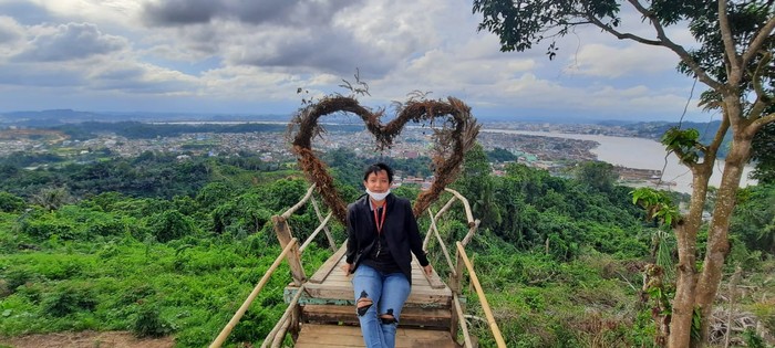 gunung lonceng samarinda