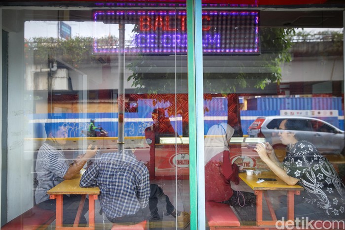 Begini Suasana dan Menu Es Krim Baltic Sejak 1939 yang Kini Tutup Permanen