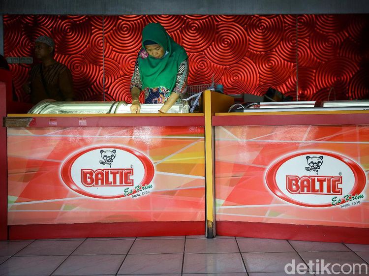 Begini Suasana dan Menu Es Krim Baltic Sejak 1939 yang Kini Tutup Permanen
