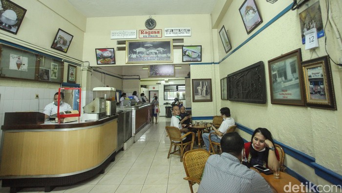 ice cream Ragusa di Jakarta Pusat