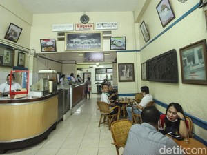 5 Restoran Klasik Ini Jadi Tempat Nongkrong Hits Tahun 80-an