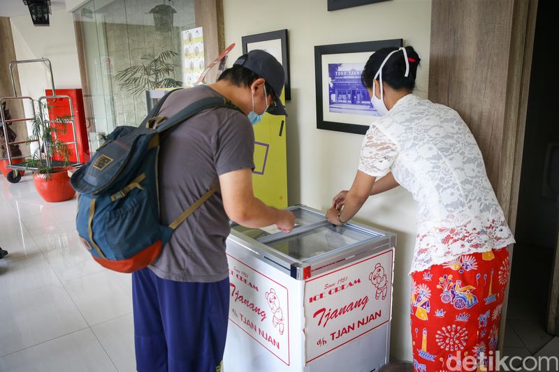 Ice cream Tjan Njan atau Tjanang di Cikini, Jakpus