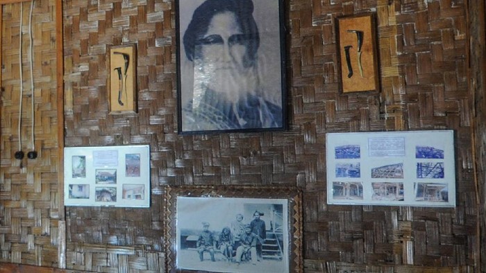 Sosok Cut Nyak Dien tersohor sebagai pahlawan nasional dari Aceh. Di masa-masa perjuangannya, Cut Nyak Dien dibuang oleh Belanda ke Sumedang, Jawa Barat.