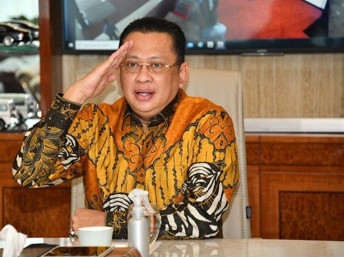 Ketua MPR Bambang Soesatyp