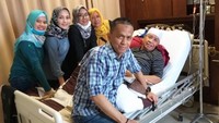 Rekannya di Bagito yakni Didin juga datang mengunjungi Miing. Dok. Pribadi