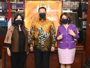Ketua MPR Usul Pengadaan IFNrec Milik Kuba yang Bisa Tekan COVID-19