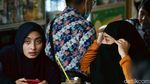 Nadi Penjualan Makanan di Kantin Umum Kembali Berdenyut