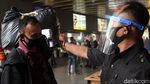 Potret Pasar Tanah Abang Terapkan Ganjil-Genap