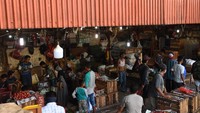Data Ikatan Pedagang Pasar Indonesia (IKAPPI) mencatat lebih dari 400 pedagang di 93 pasar terinfeksi virus corona.