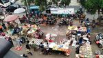 Penampakan Ganjil-Genap di Kios Pasar
