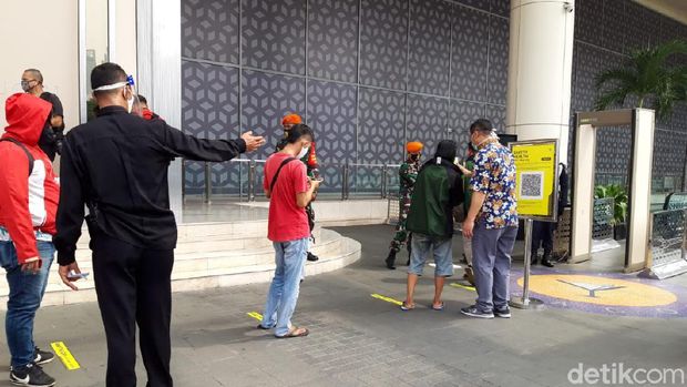 Pengunjung mulai datangi Senayan City
