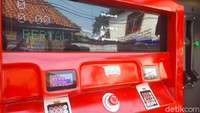 Seperti yang ditermui detikOto di wilayah Jakarta Timur. Kemudahan melakukan pengisian bahan bakar, lebih aman, lebih bersih, diklaim menjadi wajah baru Pertamini digital saat ini.Foto: M luthfi Andika/detik.com