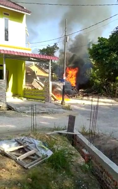 Pesawat TNI AU Hawk 200 Jatuh di Kampar Riau