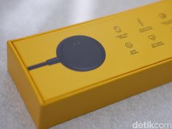 Unboxing Realme Watch, Sang Penantang Apple Watch Harga Terjangkau
