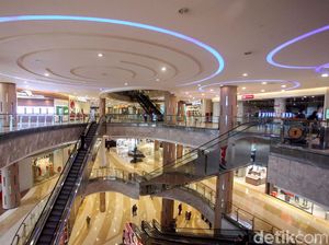 Mal di Jakarta Sudah Buka, Enaknya Belanja Apa Ya?