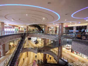 Mal di Jakarta Sudah Buka, Enaknya Belanja Apa Ya?
