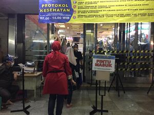 Sistem Ganjil Genap Diberlakukan, Begini Suasana di Blok A Tanah Abang