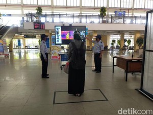 RS di Surabaya Imbau Masyarakat Tunda Mudik 2021 Antisipasi Lonjakan COVID-19