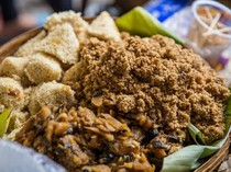 Gurih dan Manisnya Tiwul Kang Eko Jogja, Laris Diburu Jadi Menu Sahur