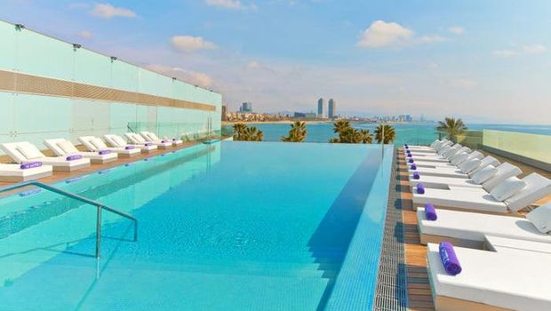 Hotel mewah di Barcelona.