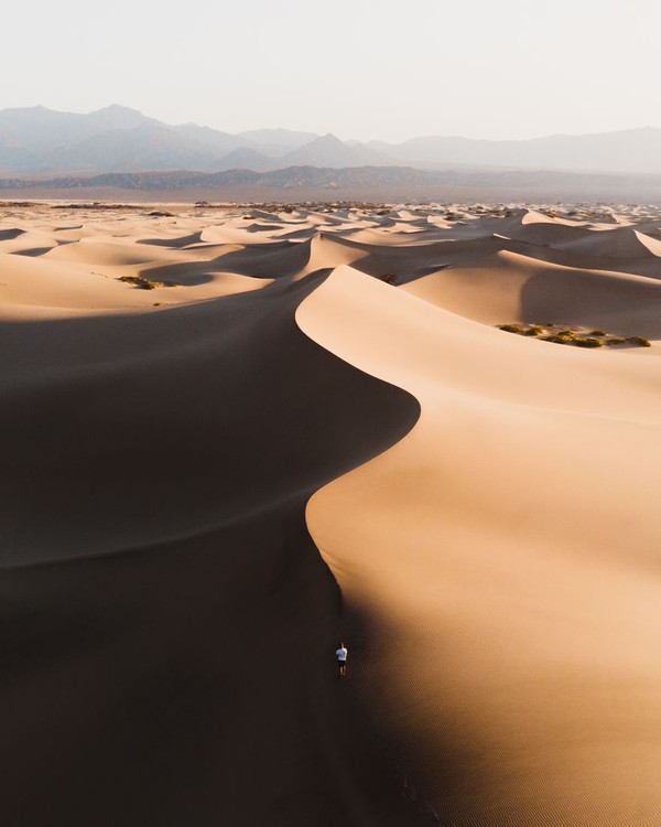 Keindahan Gurun Mojave, Death Valley, Amerika Serikat yang memiliki suhu mencapai 134 ° F (56,7 ° C) pada siang hari. Istimewa/dok. Bored Panda/@cannonmatt Keindahan Gurun Mojave, Death Valley, Amerika Serikat yang memiliki suhu mencapai 134 ° F (56,7 ° C) pada siang hari. Istimewa/dok. Bored Panda/@cannonmatt