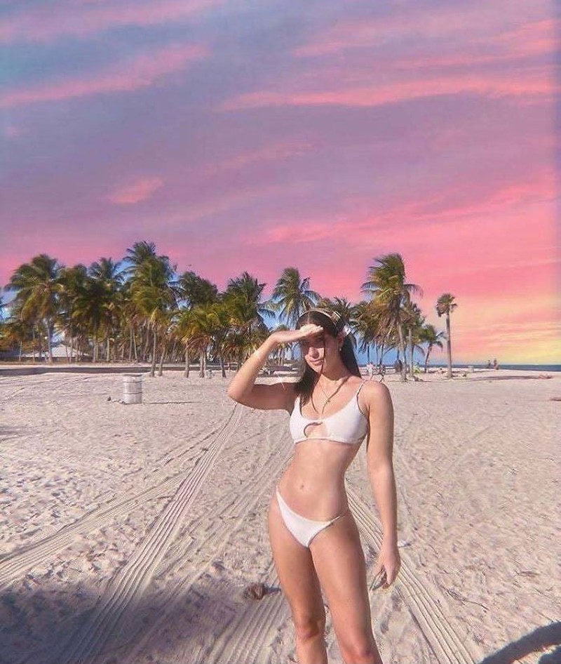 Foto Kepalsuan di medsos