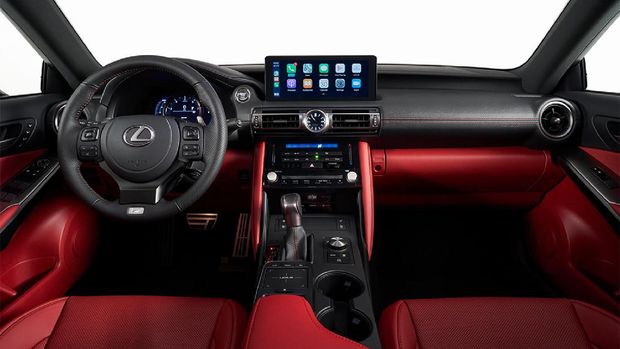 Lexus IS 2021
