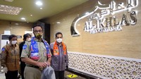 Mendag Agus bersama Gubernur Anies dan rombongan lainnya meninjau penerapan protokol kesehatan di fasilitas publik di dalam mal tersebut, salah satunya adalah masjid.