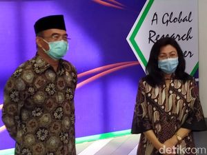Menko PMK Tawarkan Bantuan Dukung Penelitian Obat COVID-19 Unair Surabaya