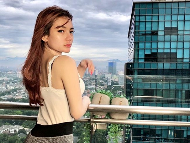 Drama Saling Lapor Hana Hanifah vs Nabilla Aprillya