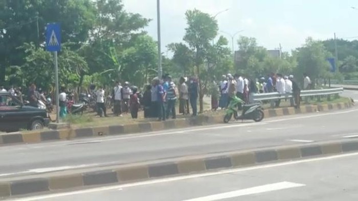 Heboh Video Pengadangan Ambulans Jenazah Positif Corona di Pasuruan
