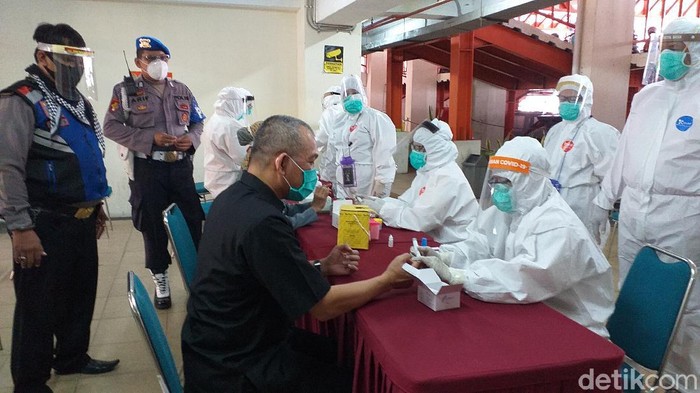 PN Surabaya Rapid Test Massal