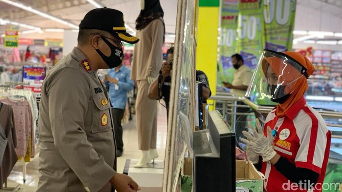 Polisi Bojonegoro ajak pelaku usaha ritel dan pengusaha supermarket dan pusat perbelanjaan tangguh