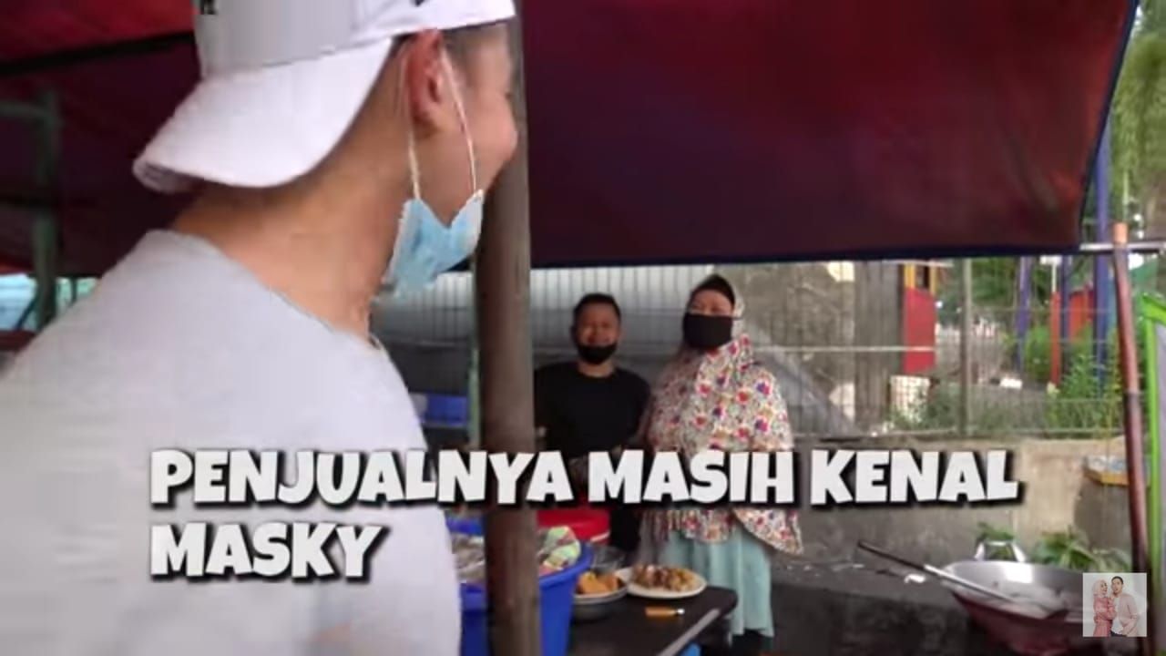 Reaksi Citra Kirana coba pecel lele pertama kali