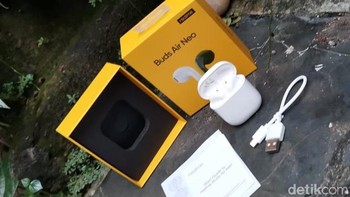 Dibekali chipset audio R1 kinerja tinggi yang disesuaikan berdasarkan Bluetooth 5.0 dengan latensi super rendah 119,2 ms, yang merupakan fitur penting bagi penggemar game. Foto: Aisyah Kamaliah/detikINET