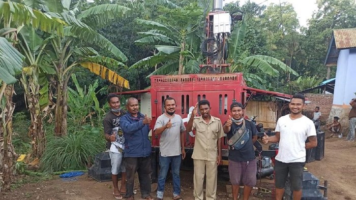 Telkomsel memperluas akses jaringan 4G ke wilayah Desa Woloklibang, Kecamatan Adonara Barat, Kabupaten Flores Timur, Provinsi Nusa Tenggara Timur.