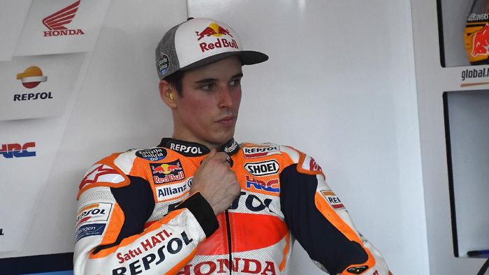 Alex Marquez KUALA LUMPUR, MALAYSIA - FEBRUARY 08: Alex Marquez of Spain and Repsol Honda Honda prepares to start in box during the MotoGP Pre-Season Tests at Sepang Circuit on February 08, 2020 in Kuala Lumpur, Malaysia. (Photo by Mirco Lazzari gp/Getty Images)