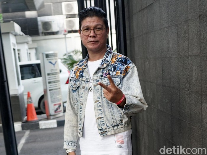 Andika Mahesa saat ditemui di kawasan Trans TV.