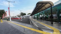 Kemudian 5 stasiun berikutnya adalah Manggarai, Tebet, Gondangdia, Palmerah, hingga Kota Tua.