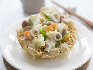 Mantap! 5 Restoran Ini Punya Menu Ifumie yang Wajib Dicoba