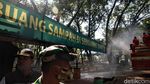 Jelang Buka Lagi, Bonbin Ragunan Disemprot Disinfektan