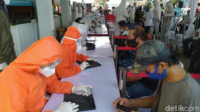 Pemkab Bogor Gelar Rapid Test di Pasar Cibinong