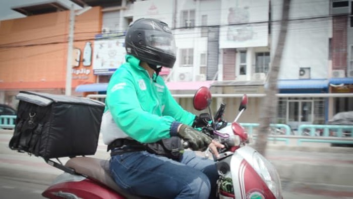 Pilot Nakarin Inta